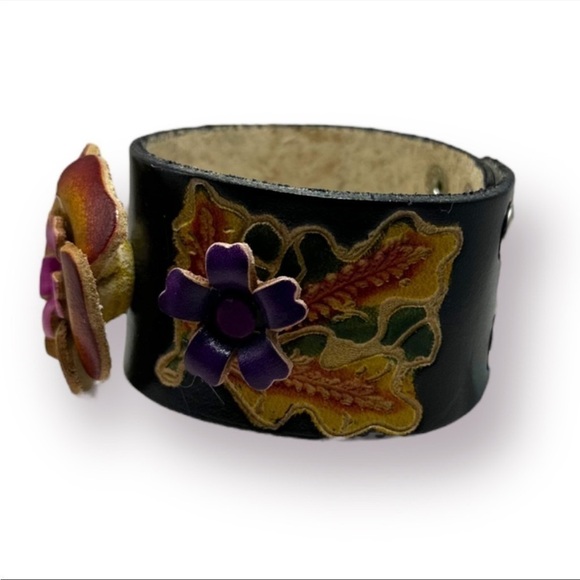 Leather Artisan Handmade Flower Women's Bracelet Fuchsia Orange - Picture 10 of 11